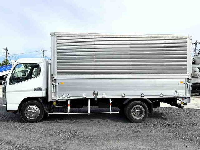 三菱ふそうキャンターアルミウイング小型（2t・3t）[写真05]