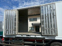 日野レンジャー保冷バン増トン（6t・8t）[写真13]