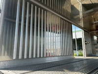 日野レンジャー保冷バン増トン（6t・8t）[写真09]