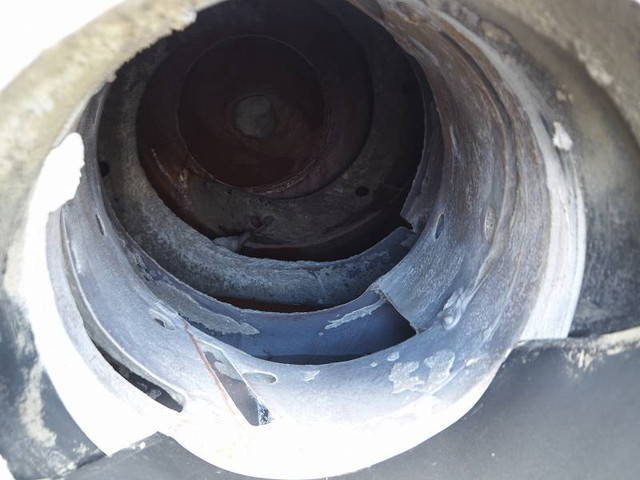 いすゞギガミキサー車（コンクリートミキサー）大型（10t）[写真26]