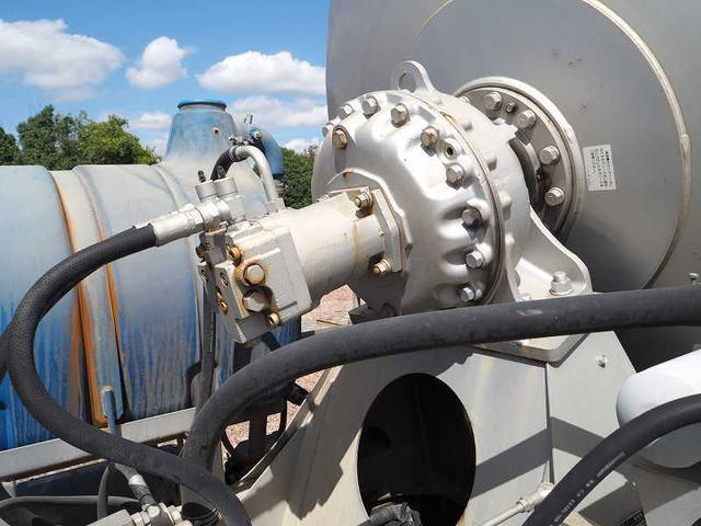 いすゞギガミキサー車（コンクリートミキサー）大型（10t）[写真30]