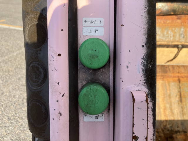 いすゞエルフパッカー車（塵芥車）小型（2t・3t）[写真13]