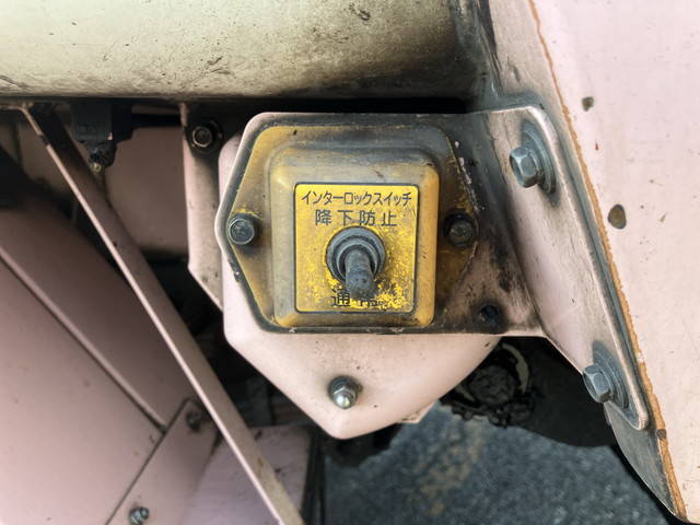 いすゞエルフパッカー車（塵芥車）小型（2t・3t）[写真15]