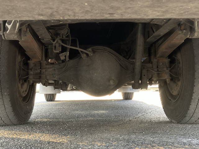 いすゞエルフパッカー車（塵芥車）小型（2t・3t）[写真28]