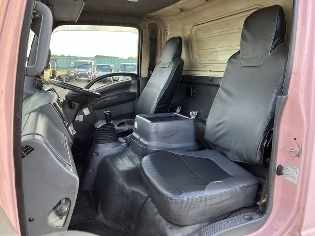 いすゞエルフパッカー車（塵芥車）小型（2t・3t）[写真33]