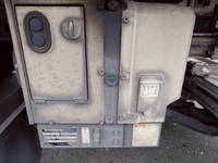 日野デュトロ冷凍車（冷蔵車）小型（2t・3t）[写真14]