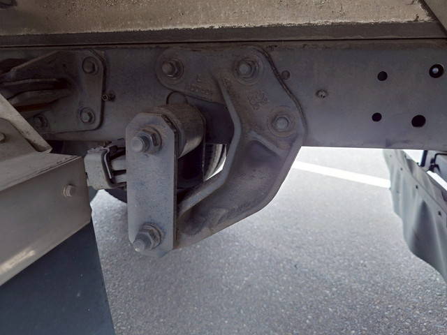 日野デュトロ冷凍車（冷蔵車）小型（2t・3t）[写真17]