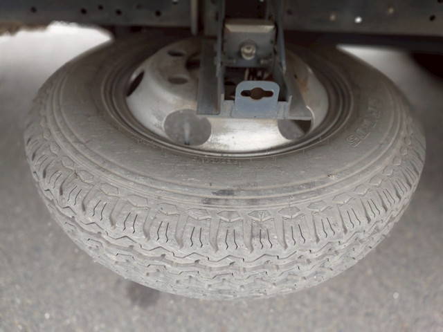 日野デュトロ冷凍車（冷蔵車）小型（2t・3t）[写真23]