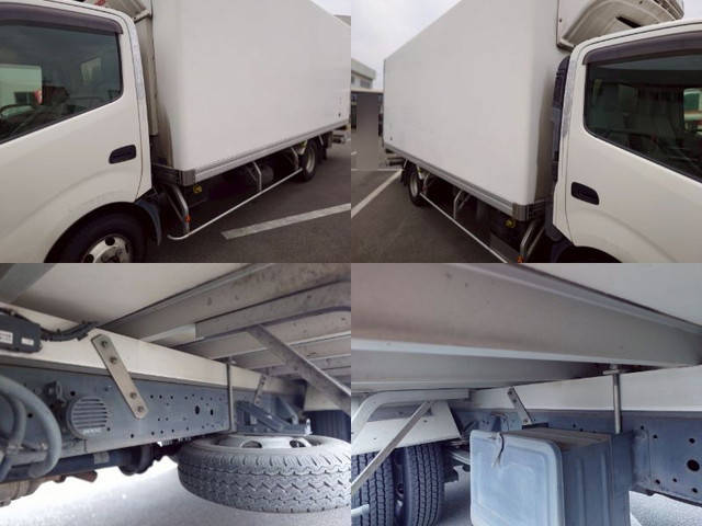 日野デュトロ冷凍車（冷蔵車）小型（2t・3t）[写真33]
