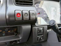 いすゞエルフアルミバン小型（2t・3t）[写真14]