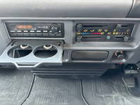 いすゞエルフアルミバン小型（2t・3t）[写真15]