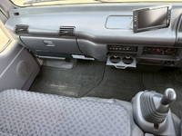 いすゞエルフアルミバン小型（2t・3t）[写真16]