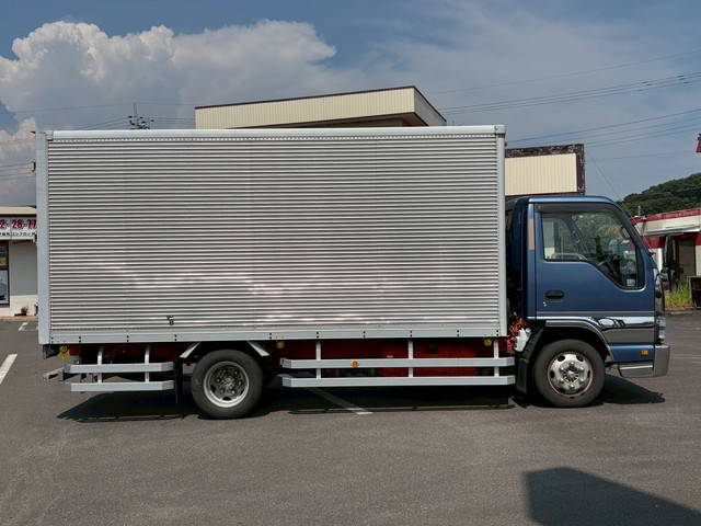 いすゞエルフアルミバン小型（2t・3t）[写真05]