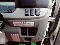 三菱ふそうキャンター冷凍車（冷蔵車）小型（2t・3t）[写真13]