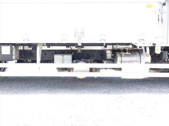 三菱ふそうファイターアルミウイング中型（4t）[写真12]