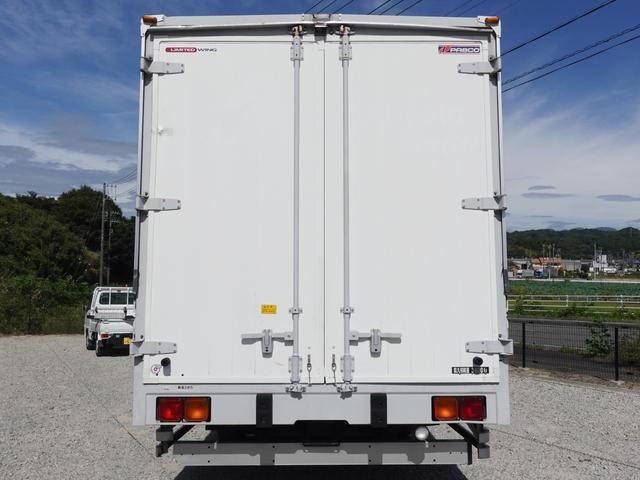 三菱ふそうファイターアルミウイング中型（4t）[写真02]