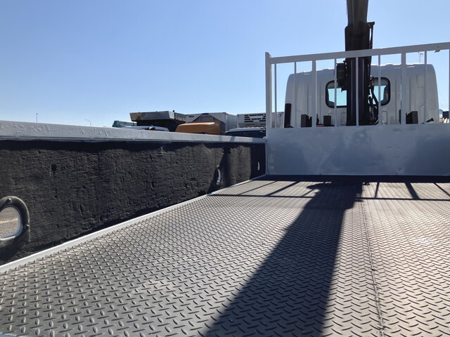 いすゞエルフクレーン4段小型（2t・3t）[写真12]