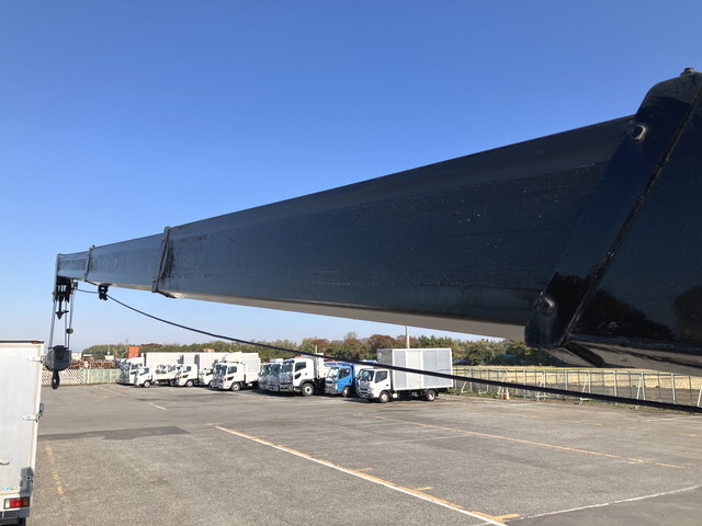 いすゞエルフクレーン4段小型（2t・3t）[写真17]