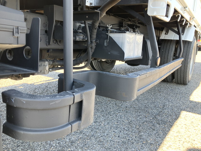 いすゞエルフクレーン4段小型（2t・3t）[写真25]