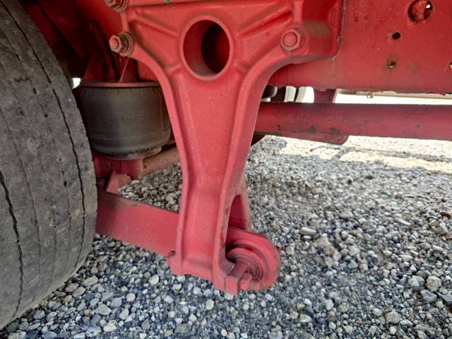 いすゞフォワードアルミウイング中型（4t）[写真20]