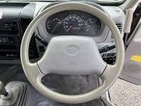 トヨタその他の車種高所作業車小型（2t・3t）[写真37]