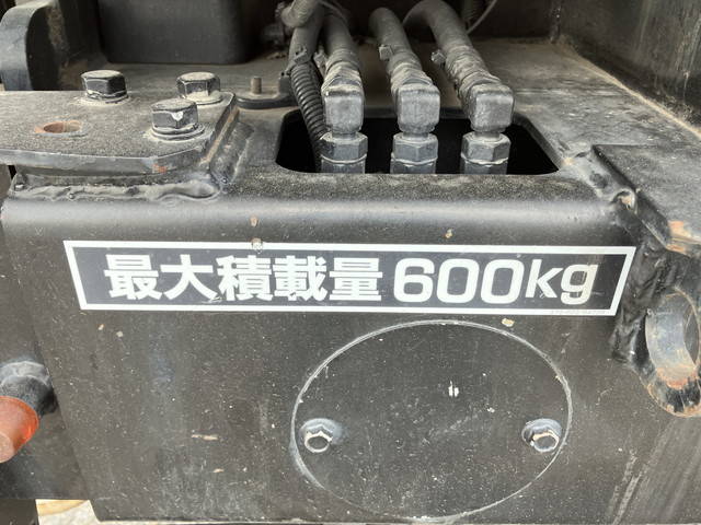 トヨタその他の車種高所作業車小型（2t・3t）[写真09]