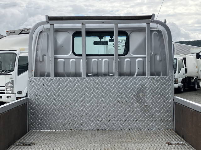 日野デュトロ平ボディ小型（2t・3t）[写真12]