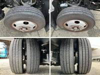 日野デュトロ平ボディ小型（2t・3t）[写真18]