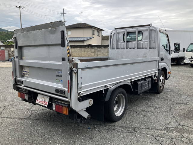 日野デュトロ平ボディ小型（2t・3t）[写真02]