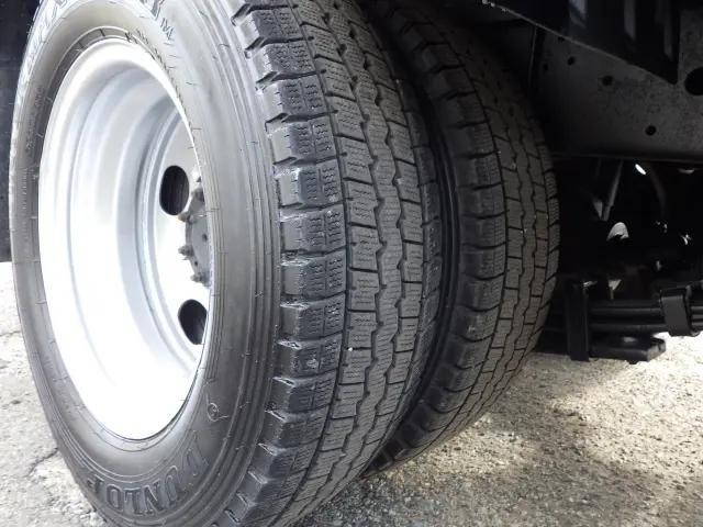 日野デュトロ平ボディ小型（2t・3t）[写真27]