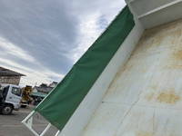 いすゞフォワードダンプ中型（4t）[写真12]