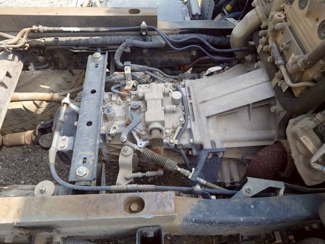 三菱ふそうキャンターダンプ小型（2t・3t）[写真19]