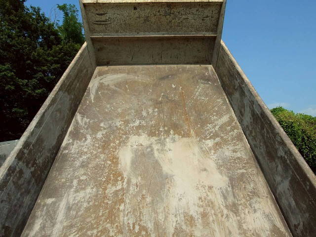 三菱ふそうキャンターダンプ小型（2t・3t）[写真07]