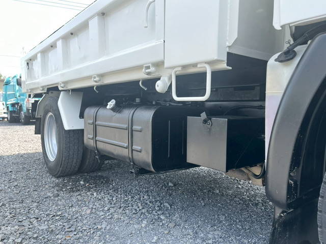 日野デュトロダンプ小型（2t・3t）[写真10]