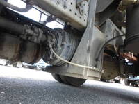 いすゞエルフバキュームカー小型（2t・3t）[写真13]