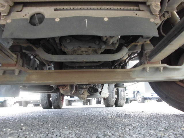 いすゞエルフバキュームカー小型（2t・3t）[写真16]