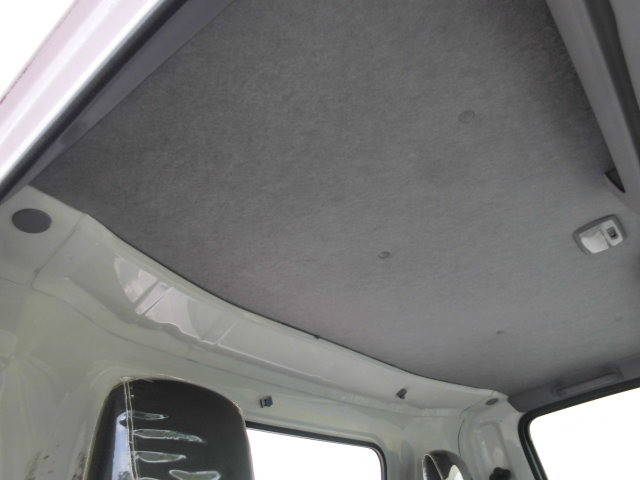 いすゞエルフバキュームカー小型（2t・3t）[写真18]