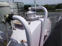 いすゞエルフバキュームカー小型（2t・3t）[写真09]