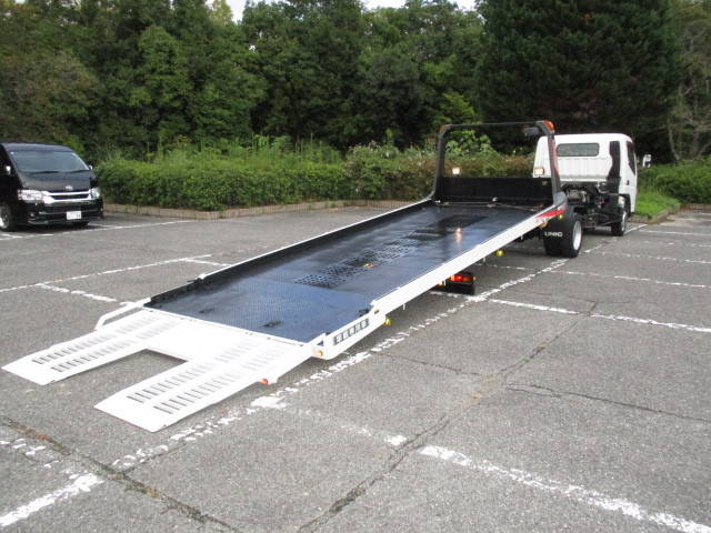 三菱ふそうキャンターセーフティローダー小型（2t・3t）[写真02]