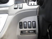 三菱ふそうキャンターセーフティローダー小型（2t・3t）[写真24]