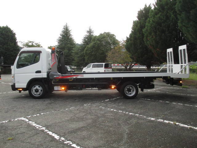 三菱ふそうキャンターセーフティローダー小型（2t・3t）[写真06]