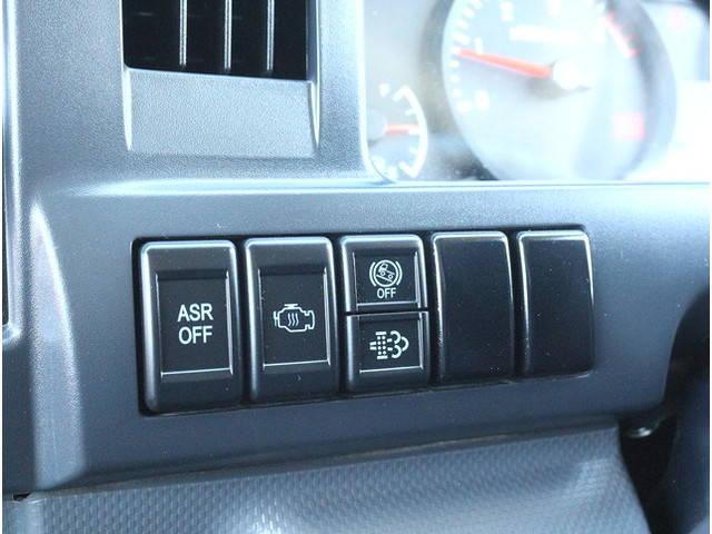 いすゞエルフダンプ小型（2t・3t）[写真34]