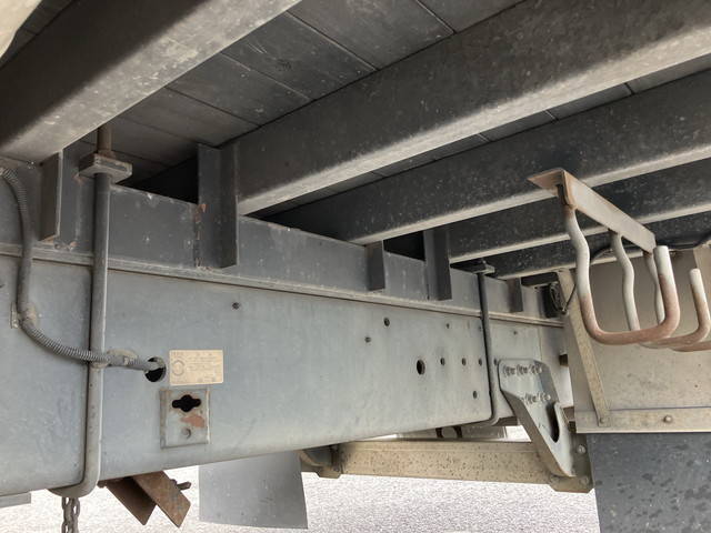 UDトラックスコンドルクレーン4段増トン（6t・8t）[写真26]