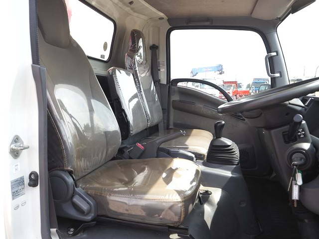 いすゞエルフクレーン4段小型（2t・3t）[写真37]