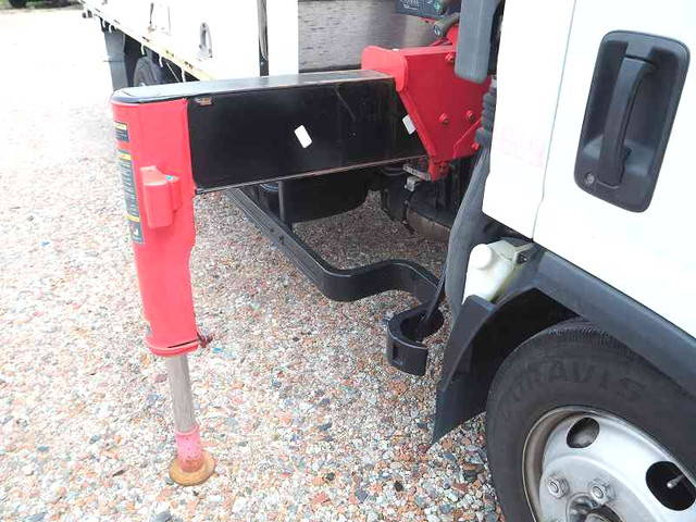 いすゞエルフクレーン4段小型（2t・3t）[写真09]