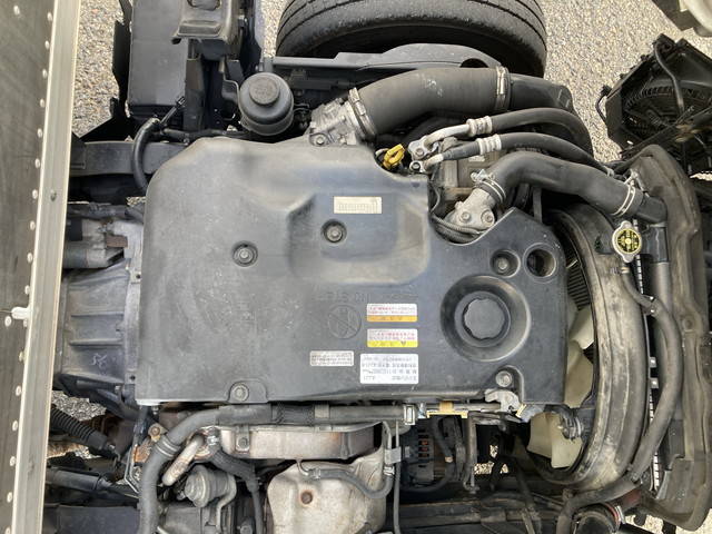 いすゞエルフアルミバン小型（2t・3t）[写真28]