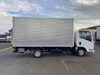 いすゞエルフアルミバン小型（2t・3t）[写真07]