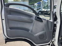 いすゞエルフアルミバン小型（2t・3t）[写真26]