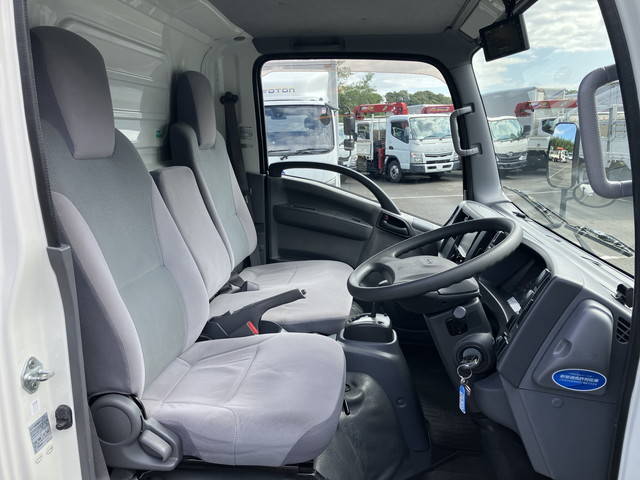 いすゞエルフアルミバン小型（2t・3t）[写真29]