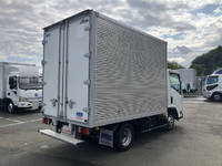 いすゞエルフアルミバン小型（2t・3t）[写真02]